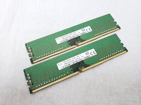 PC4-19200(DDR4 2400) 8GB x2 /バルク 各サイトで併売につき売切れのさいはご容赦願います。
