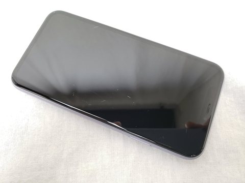 iPhone11 128GB パープル /NWM52J/A softbank 【SIMロック解除品】 各サイトで併売につき売切れのさいはご容赦願います。
