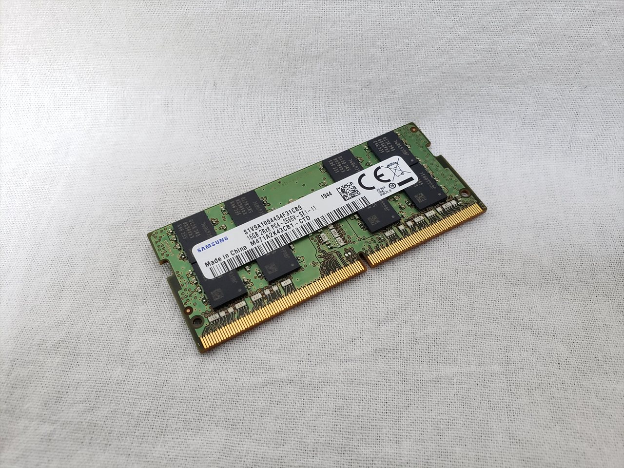 ボ*ン様 パソコン　DDR 大量セット PC4-21300(DDR4 2666) 260Pin S.O.DIMM 16GB 各サイトで併売につき