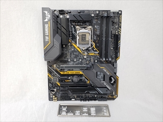 【難あり】TUF Z390-PLUS GAMING 各サイトで併売につき売切れのさいはご容赦願います。
