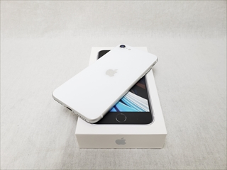 iPhoneSE （第2世代） 64GB ホワイト 【softbank SIMFREE】 各サイトで併売につき売切れのさいはご容赦願います。