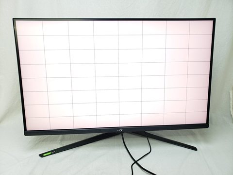 ROG Swift PG32UQ 各サイトで併売につき売切れのさいはご容赦願います。