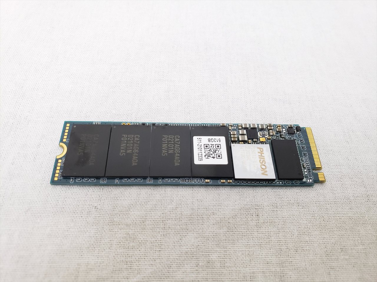 PS5012-E12S-512G 各サイトで併売につき売切れのさいはご容赦願います