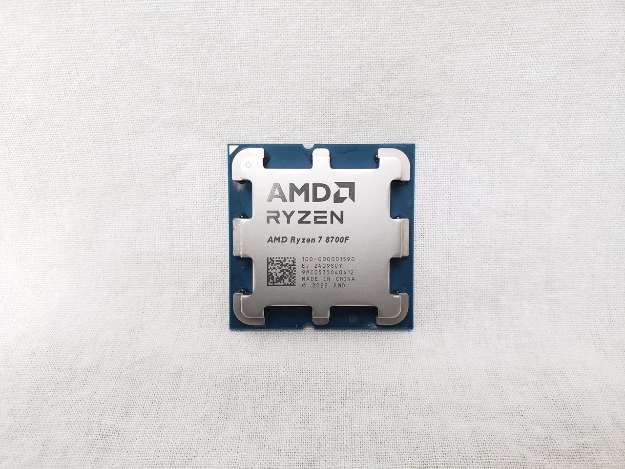 Ryzen7 8700F Ryzen AI バルク (8C/16T、4.1Ghz、65W) 各サイトで併売