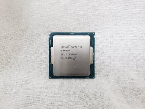 Core i5-6600 バルク (3.30GHz/ターボブースト時3.90GHz/4-core 4-thread/Total Cache 6MB/TDP65W/HD Graphics 530) 各サイトで併売につき売切れのさいはご容赦願います。
