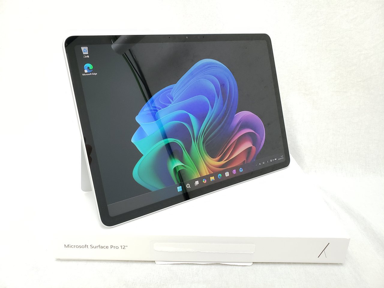 Surface Pro 12インチ (Snapdragon X Plus/16GB/512GB EP2-27667