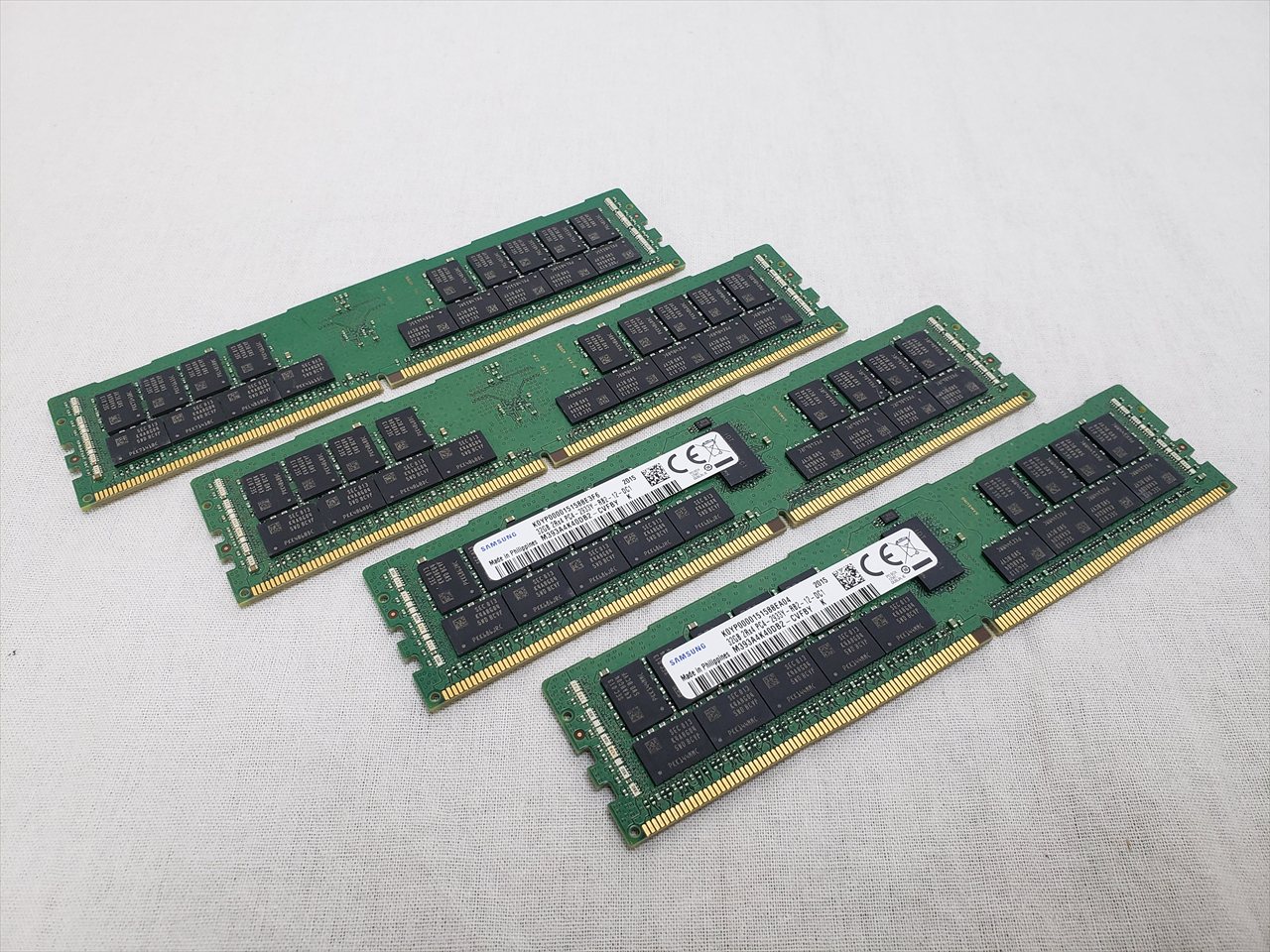 PC4-23400(DDR4 2933) 32GB x4 Registered ECC [M393A4K40DB2-CVFBY