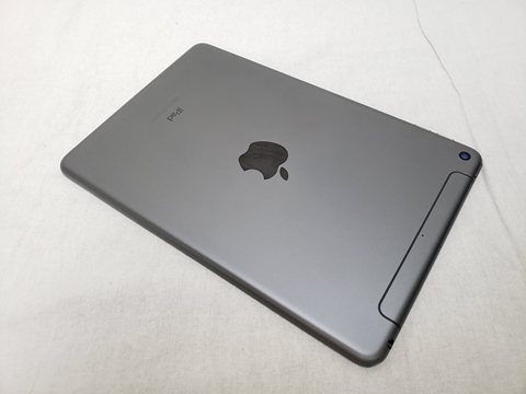 iPad mini（第5世代/2019） Cellular 64GB スペースグレイ /MUX52J/A 【 au ロック解除済み 】 各サイトで併売につき売切れのさいはご容赦願います。