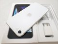 iPhoneSE （第2世代） 64GB ホワイト /MX9T2J/A softbank 【SIMロック解除品】 各サイトで併売につき売切れのさいはご容赦願います。
