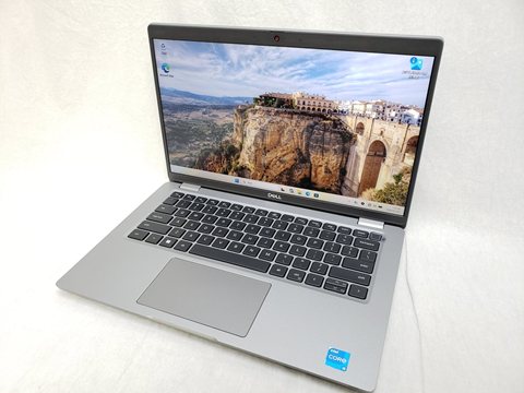 Latitude 5430 (i5-1245U/14.0/16GB/SSD256GB/W11) [7948]各サイトで併売につき売切れのさいはご容赦願います。