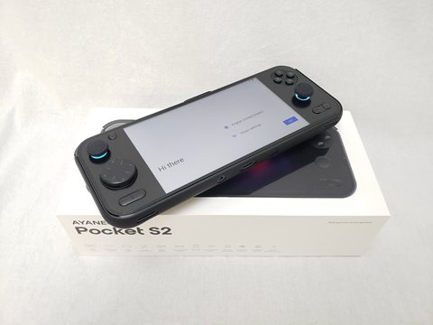 AYANEO Pocket S2 Pro （Snapdragon G3Gen3/6.3/16GB/512GB） オブシディアンブラック 各サイトで併売につき売切れのさいはご容赦願います。