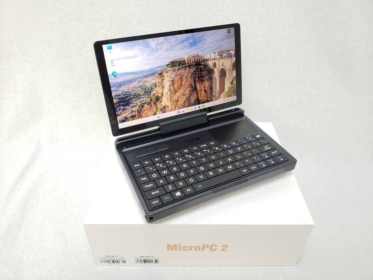 GPD MicroPC2 (Core i3-N300/16GB/512GB) 各サイトで併売につき売切れ
