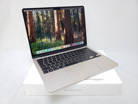 MacBook Air 13.6 M3(8C/10C) 16GB/256GB スターライト (Early 2024 MRXT3J/A CTO) 各サイトで併売につき売切れのさいはご容赦願います。