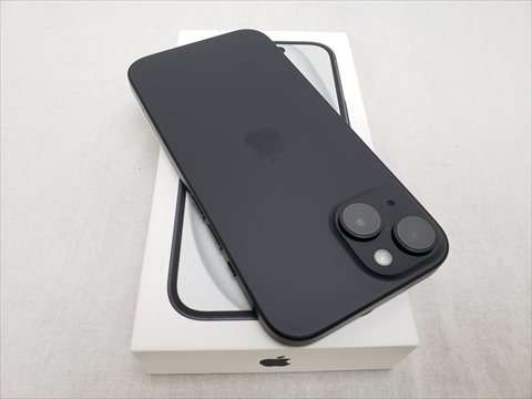 iPhone15 128GB ブラック /MTMH3J/A 【docomo SIMFREE】 各サイトで併売につき売切れのさいはご容赦願います。