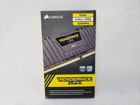 CMK16GX4M2B3200C16 各サイトで併売につき売切れのさいはご容赦願います。
