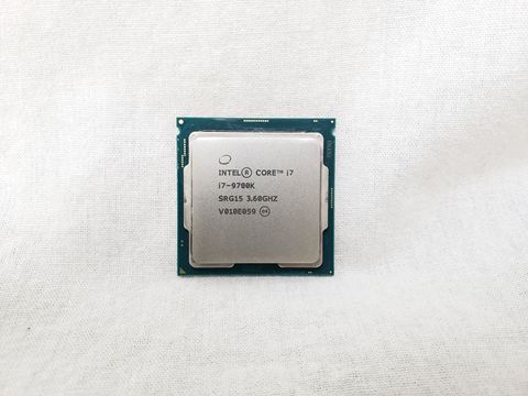 Core i7-9700K バルク (3.60GHz/ターボブースト時4.90GHz/8-core 8-thread/Total Cache 12MB/TDP95W/UHD Graphics 630) 各サイトで併売につき売切れのさいはご容赦願います。