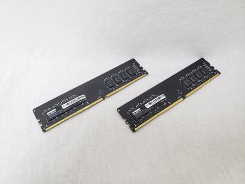 IM4AGU88N24-FFFH-D /バルク 各サイトで併売につき売切れのさいはご容赦願います。