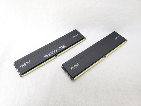 CP2K16G56C46U5 /バルク 各サイトで併売につき売切れのさいはご容赦願います。