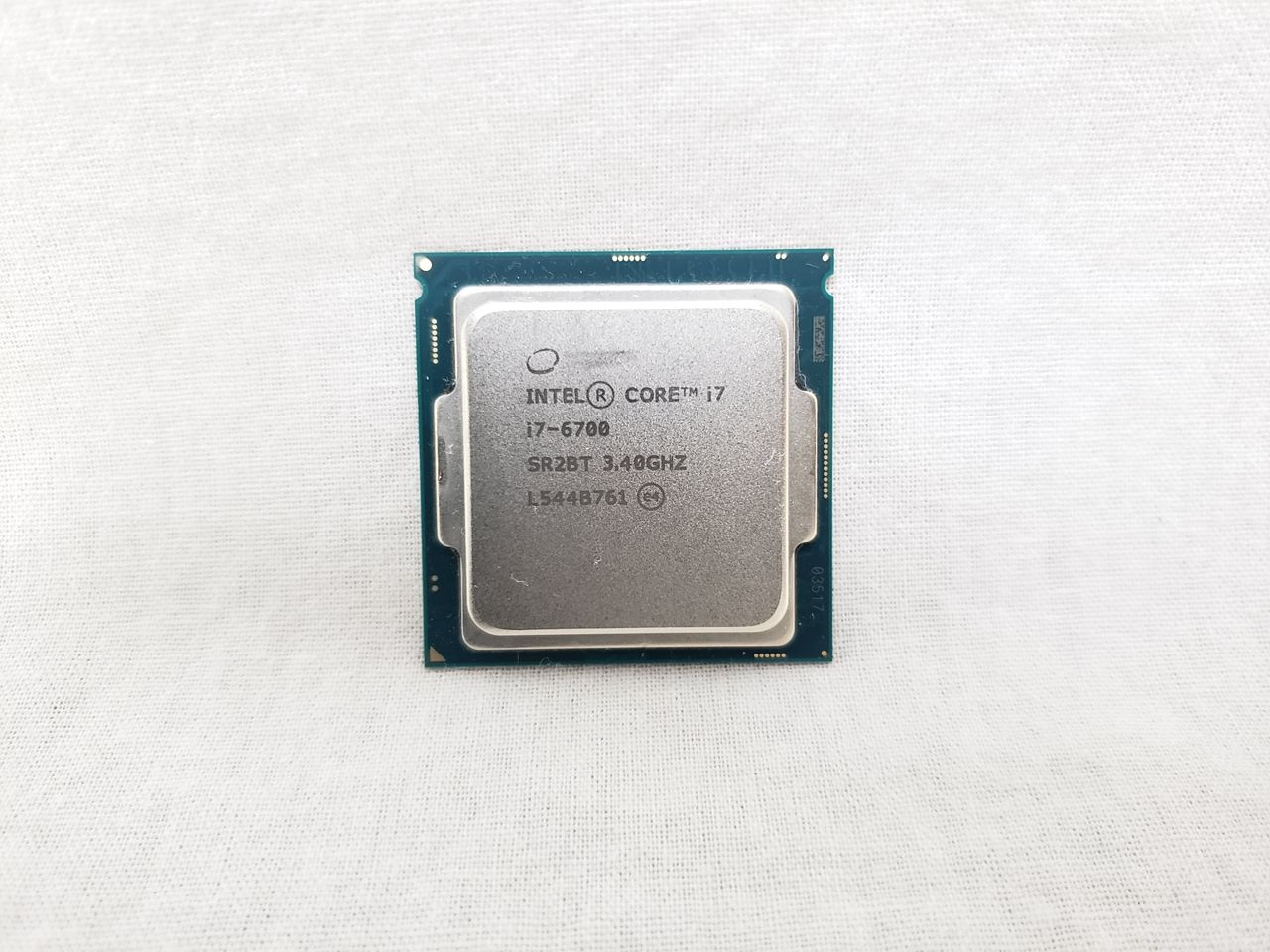 Core i7-6700 バルク (3.40GHz/ターボブースト時4.00GHz/4-core 8