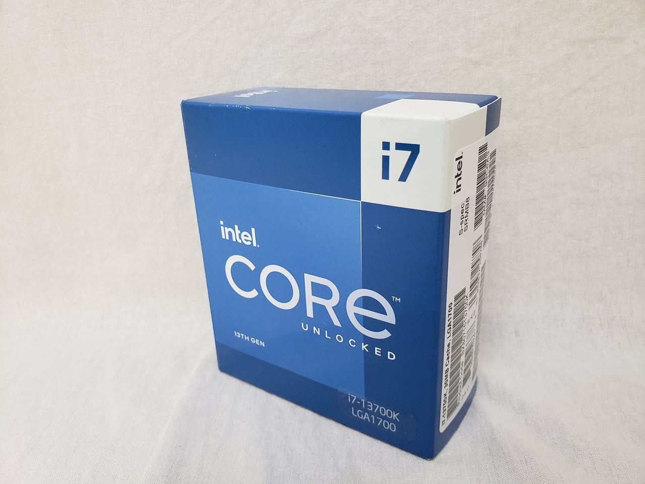 Core i7-13700K BOX (3.4/2.5GHz 16(8+8)コア/24スレッド Turbo Boost