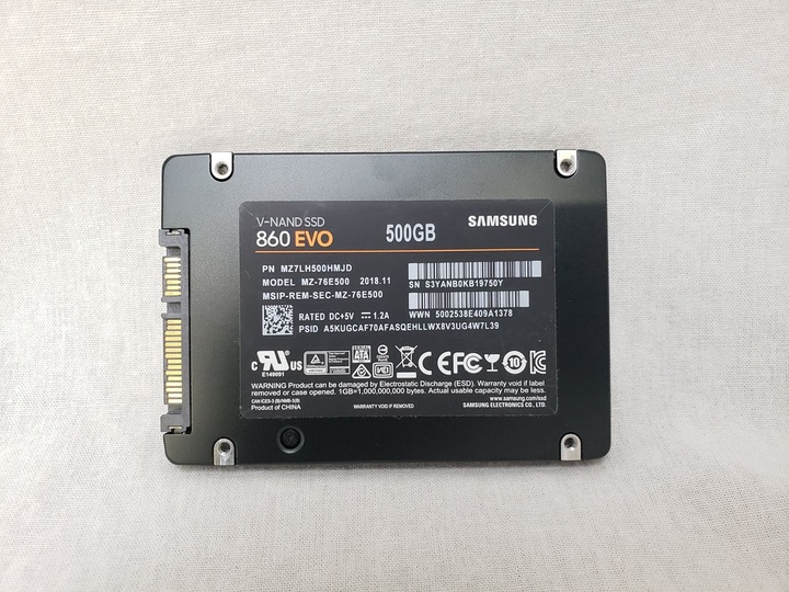 860 EVO MZ-76E500 各サイトで併売につき売切れのさいはご容赦願います。