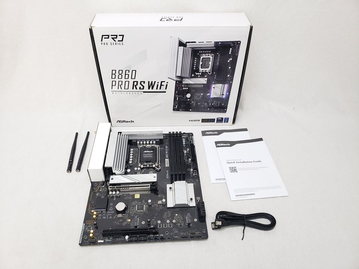 B860 Pro RS WiFi 各サイトで併売につき売切れのさいはご容赦願います。