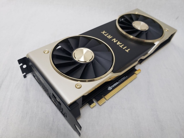 [保証確認] NVIDIA TITAN RTX 24GB /900-1G150-2500-000 各サイトで併売につき売切れのさいはご容赦願います。