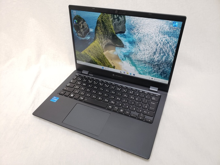 dynabook G83/HU (i5-1135G7/13.3/8GB/SSD256GB/W11) /A6GGHUF8D515 [3582]各サイトで併売につき売切れのさいはご容赦願います。