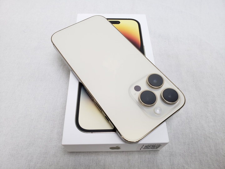 iPhone14 Pro 128GB ゴールド /MQ073J/A 【楽天版 SIMFREE】 各サイトで併売につき売切れのさいはご容赦願います。