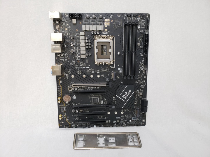 PRO B760-VC 各サイトで併売につき売切れのさいはご容赦願います。