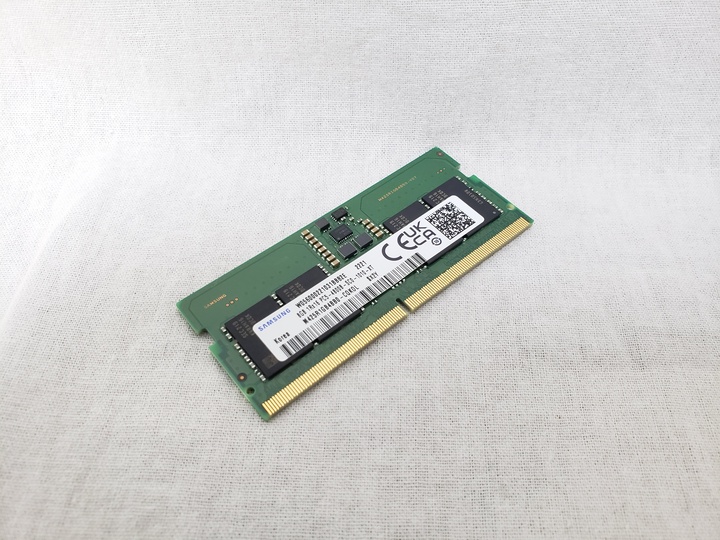 262Pin 4800(PC5-38400) 8GB DDR5 S.O.DIMM 各サイトで併売につき売切れのさいはご容赦願います。