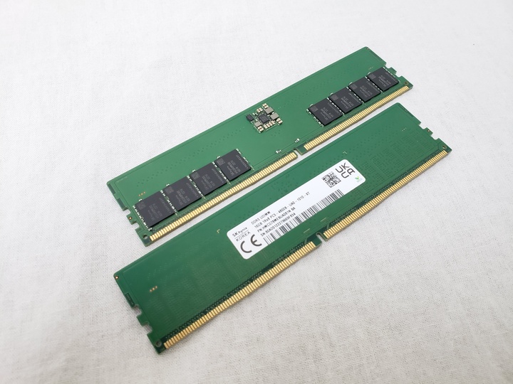 PC5-38400(DDR5 4800) 16GB x2 /バルク ★こちらのメモリだけでの販売はできません、PC一式ご注文分の場合のみご購入いただけます。なお、PC本体1台につきメモリは1セットまでとさせていただきます★ 各サイトで併売につき売切れのさいはご容赦願います。