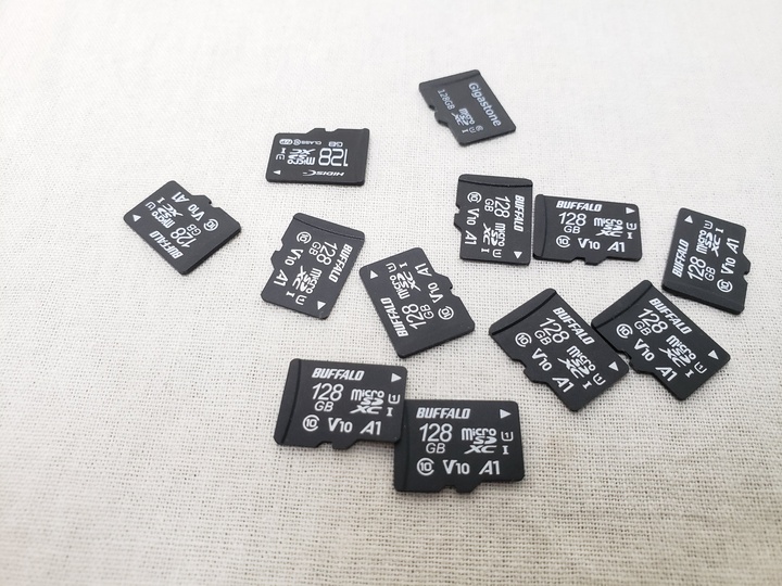 microSDXC カード 128GB 各サイトで併売につき売切れのさいはご容赦願います。