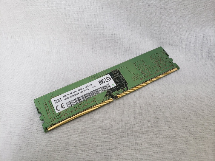 PC4-25600(DDR4 3200) 8GB /バルク 各サイトで併売につき売切れのさいはご容赦願います。