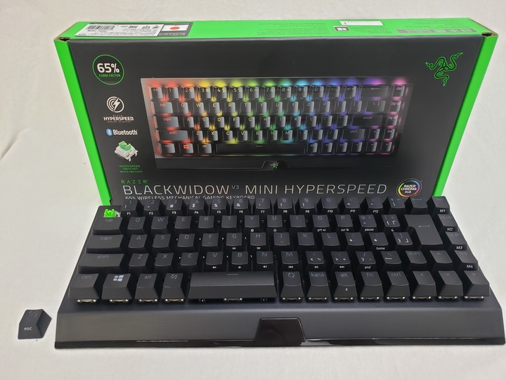 BlackWidow V3 Mini HyperSpeed JP - Green Switch RZ03-03891700-R3J1 各サイトで併売につき売切れのさいはご容赦願います。