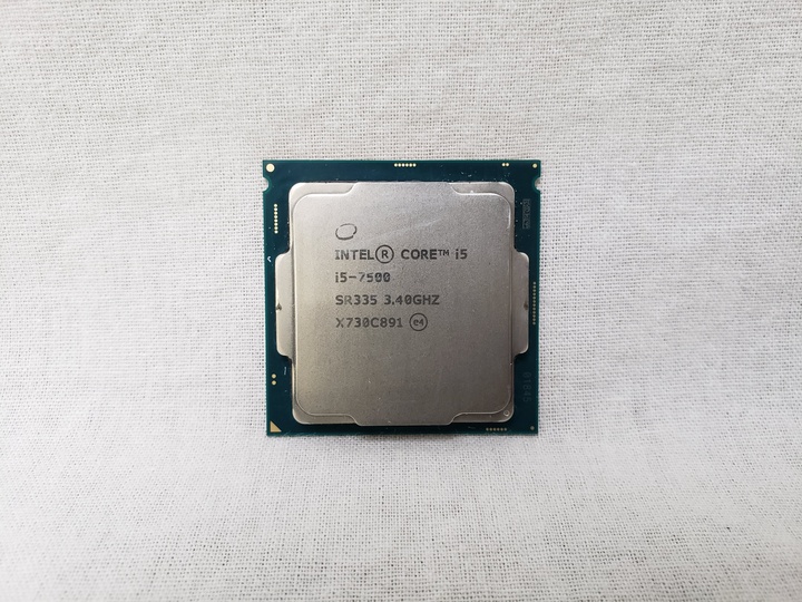 Core i5-7500 バルク (3.40GHz/ターボブースト時3.80GHz/4-core 4-thread/Total Cache 6MB/TDP65W/HD Graphics 630) 各サイトで併売につき売切れのさいはご容赦願います。
