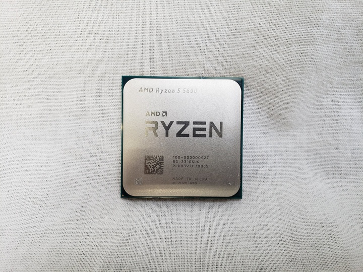 Ryzen 5 5600 バルク (6C/12T、3.5GHz(最大4.4)、65W、L3 Cache 32MB) 各サイトで併売につき売切れのさいはご容赦願います。