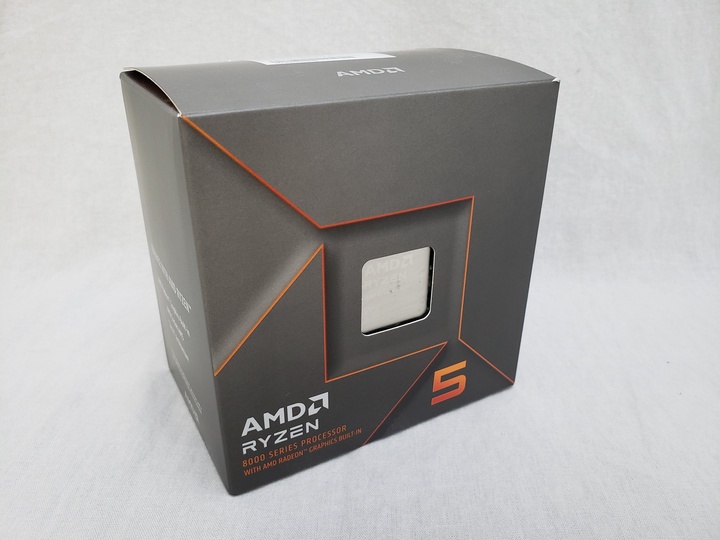 Ryzen5 8500G With Wraith Stealth cooler (6C/12T、3.5Ghz(最大5.0)、65W、L2+L3 Cache 22MB、Radeon 740M Graphics GPUコア数4 ) 各サイトで併売につき売切れのさいはご容赦願います。