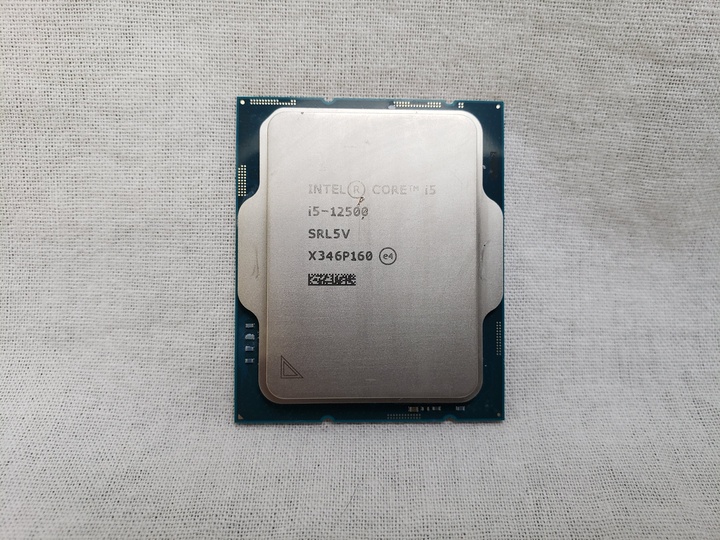 Core i5-12500 バルク (P-core 6(3.0GHz)/12スレッド/Single P Turbo(4.6GHz)/Smart Cache 18MB/TDP65W 各サイトで併売につき売切れのさいはご容赦願います。