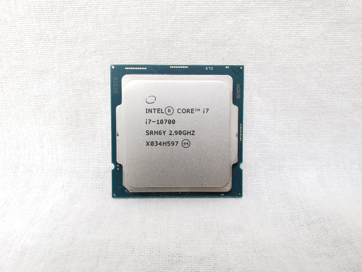 Core i7-10700 バルク (2.9GHz/Turbo Boost 4.7GHz/MAX 4.8GHz/8-core 16-thread/Total Cache 16MB/TDP65W) 各サイトで併売につき売切れのさいはご容赦願います。