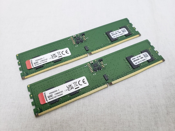 KVR64A52BS6-8 x2 /バルク ※DDR5 CUDIMM ★こちらのメモリだけでの販売はできません、PC一式ご注文分の場合のみご購入いただけます。なお、PC本体1台につきメモリは1セットまでとさせていただきます★ 各サイトで併売につき売切れのさいはご容赦願います。