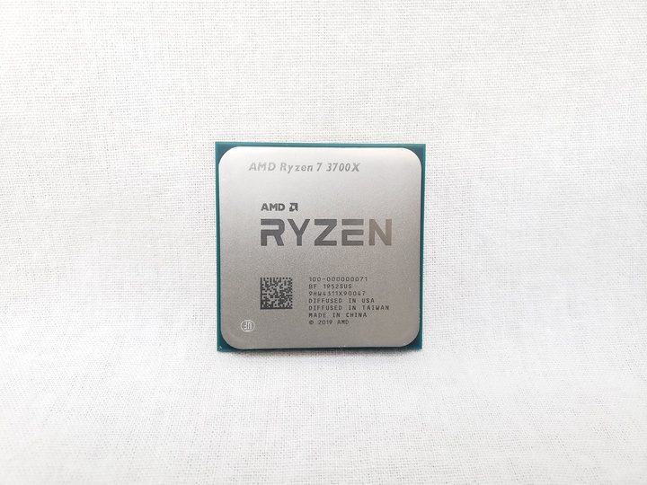 Ryzen 7 3700X バルク (8C16T/3.6GHz（4.4）/65W/Total Cache 36MB) 各サイトで併売につき売切れのさいはご容赦願います。