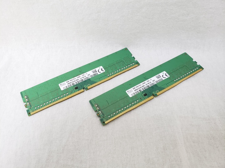 PC4-19200(DDR4 2400) 8GB x2 /バルク 各サイトで併売につき売切れのさいはご容赦願います。