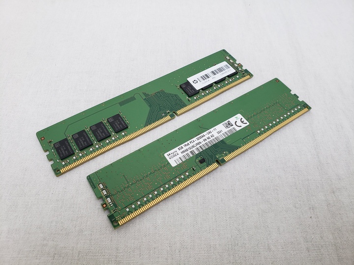 PC4-25600(DDR4 3200) 8GB x2 /バルク 各サイトで併売につき売切れのさいはご容赦願います。