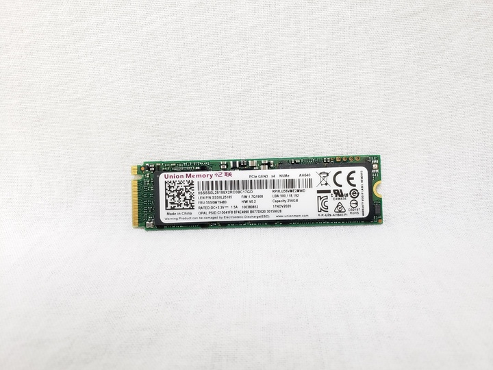 M.2 NVMe SSD 256GB 各サイトで併売につき売切れのさいはご容赦願います。