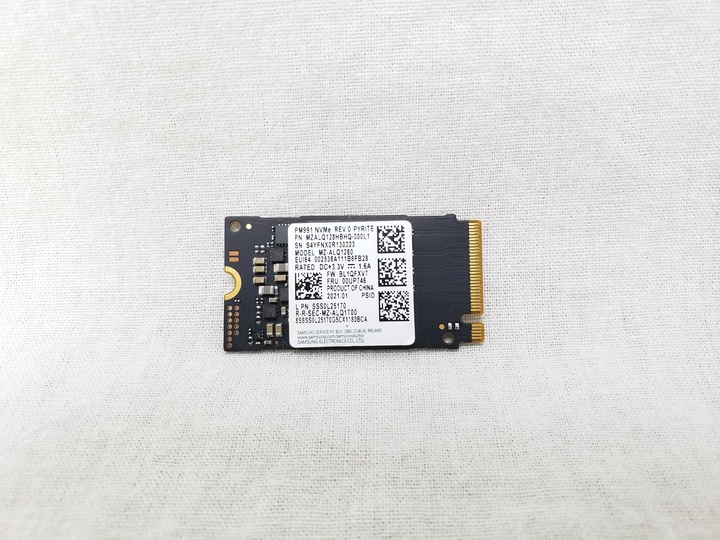 MZALQ128HBHQ ※M.2 2242 各サイトで併売につき売切れのさいはご容赦願います。
