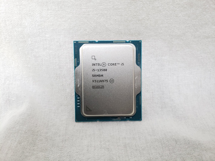Core i5-13500 バルク (2.5(4.8)/1.8(3.5)GHz/14(6+8)コア 20スレッド/スマートキャッシュ24M/Intel UHD Graphics 770/TDP65W) 各サイトで併売につき売切れのさいはご容赦願います。