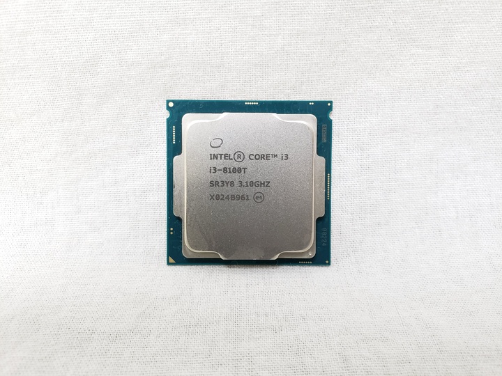 Core i3-8100T バルク (3.10GHz/ターボブーストなし/4-core 4-thread/Total Cache 6MB/TDP35W/UHD Graphics 630) 各サイトで併売につき売切れのさいはご容赦願います。