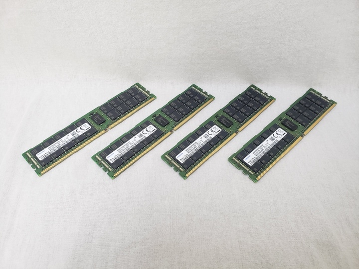 PC4-21300(DDR4 2666) 64GB x4 Registered ECC [M393A8G40MB2-CTD7Y] 各サイトで併売につき売切れのさいはご容赦願います。