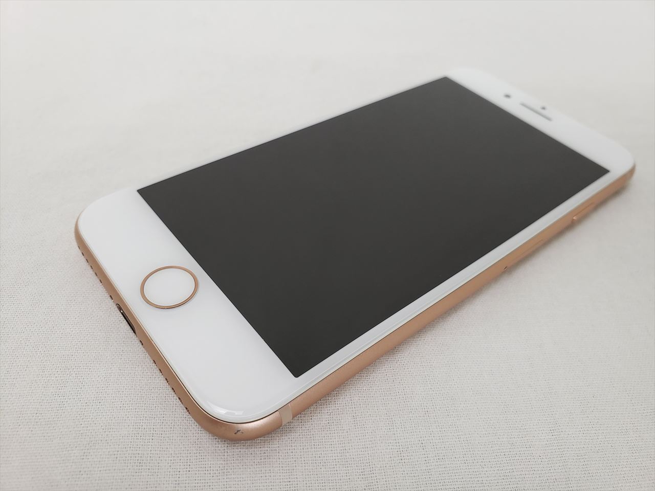 Iphone 8 64gb ゴールド Mq6m2zp A 海外版 Simfree 各サイトで併売につき売切れのさいはご容赦願います スマートフォン 携帯電話 Apple Simフリー スマホ 携帯電話 Pcパーツと自作パソコン 組み立てパソコンの専門店 1 S Pcワンズ